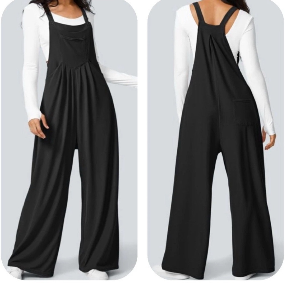 Halara Black  adjustable strap waffle knit overall jumper Size L